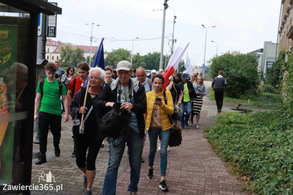 Fotorelacja: Wiec Donalda Tuska we Wrocławiu.