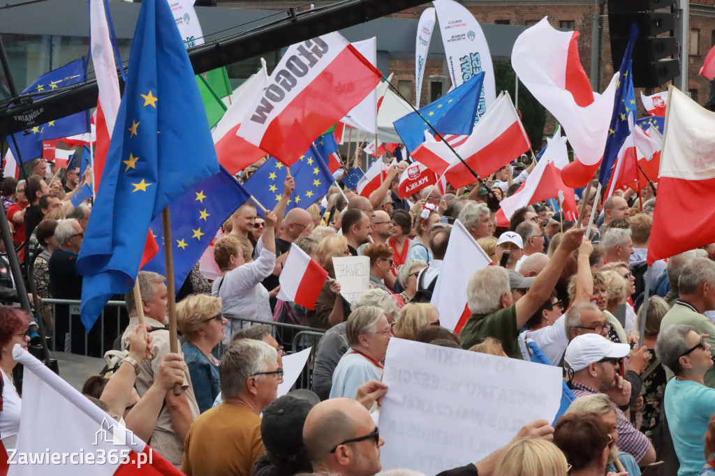 Fotorelacja: Wiec Donalda Tuska we Wrocławiu.