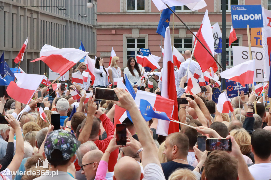 Fotorelacja: Wiec Donalda Tuska we Wrocławiu.