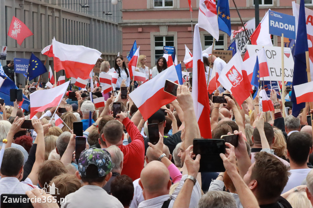 Fotorelacja: Wiec Donalda Tuska we Wrocławiu.
