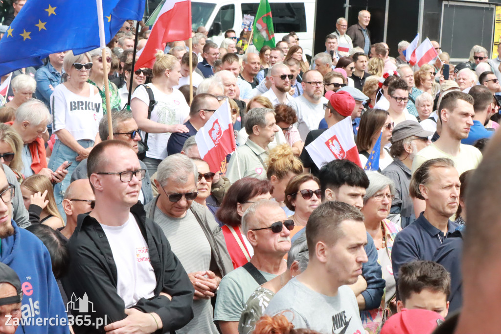 Fotorelacja: Wiec Donalda Tuska we Wrocławiu.