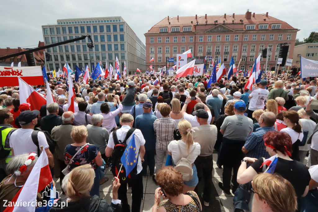 Fotorelacja: Wiec Donalda Tuska we Wrocławiu.