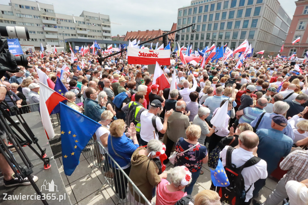 Fotorelacja: Wiec Donalda Tuska we Wrocławiu.