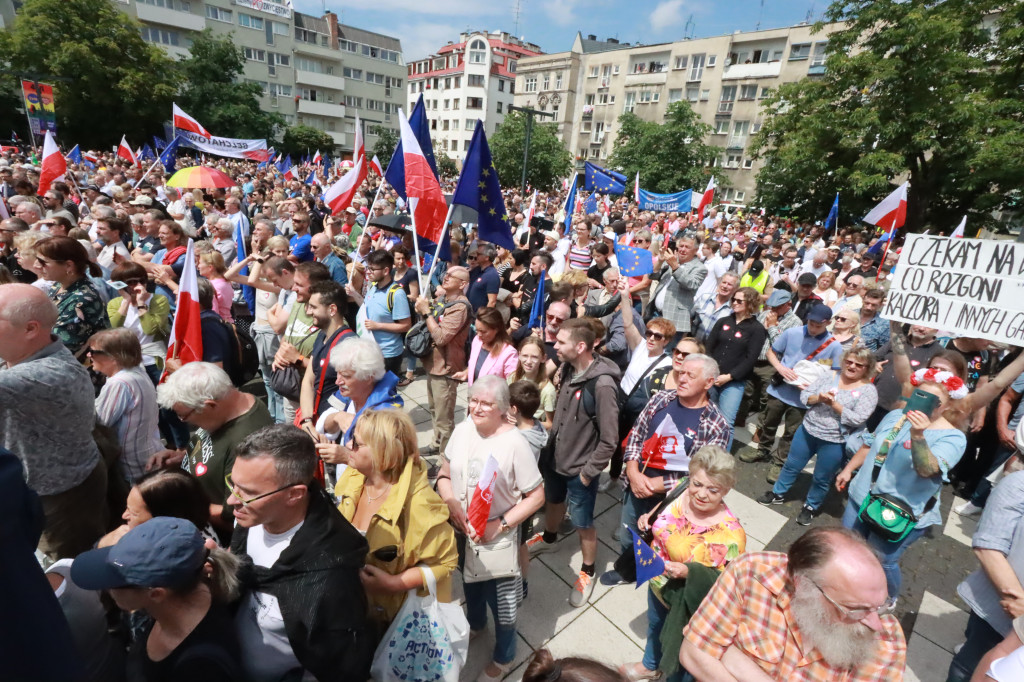 Fotorelacja: Wiec Donalda Tuska we Wrocławiu.