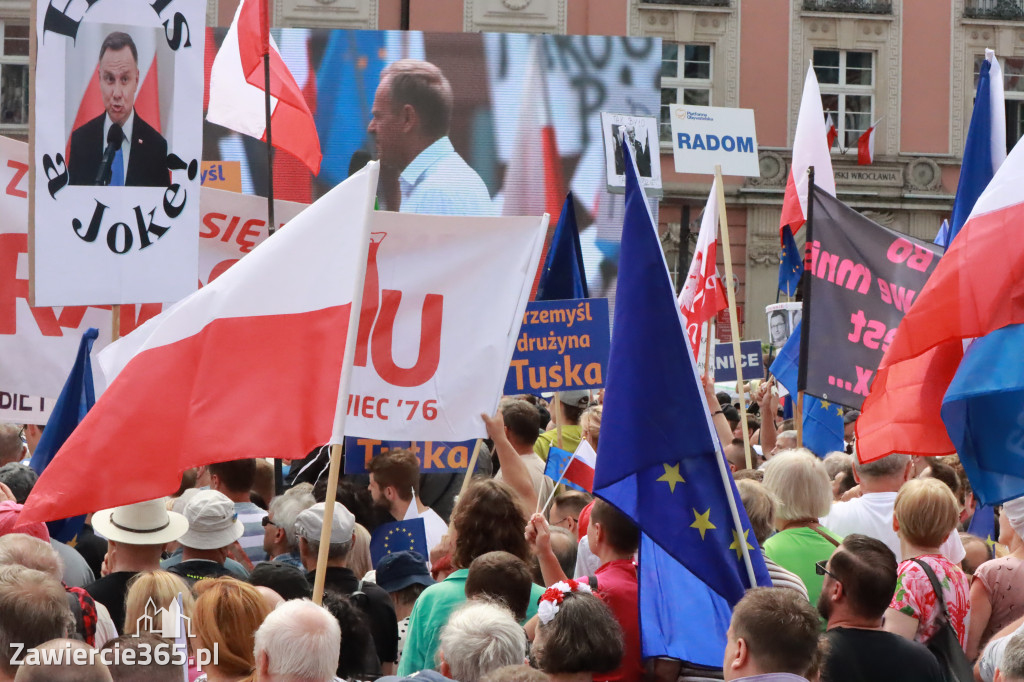 Fotorelacja: Wiec Donalda Tuska we Wrocławiu.