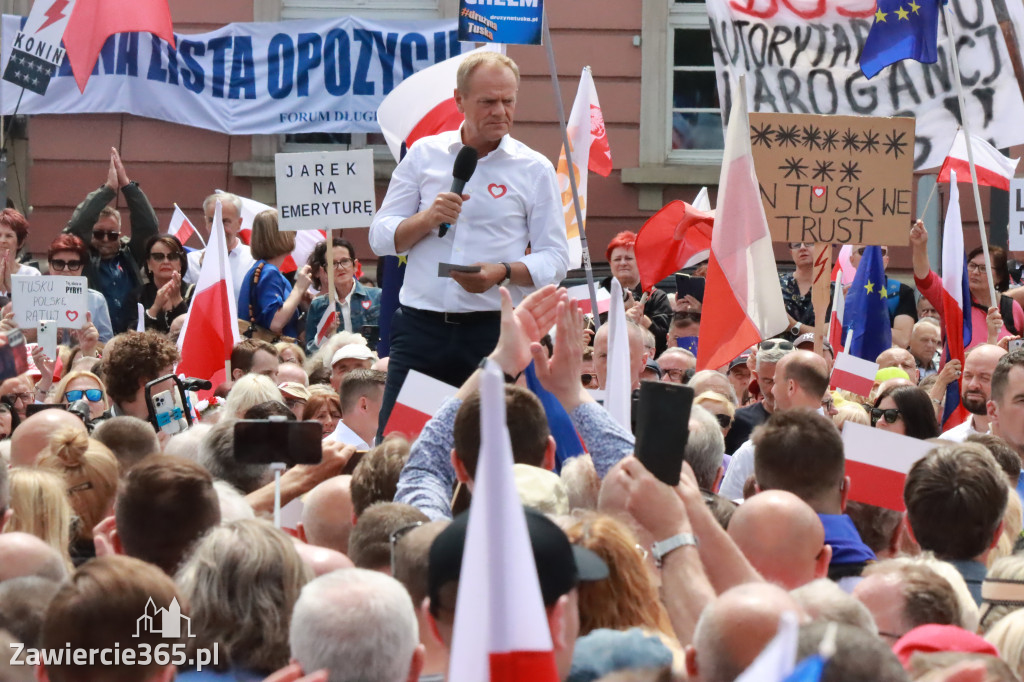 Fotorelacja: Wiec Donalda Tuska we Wrocławiu.