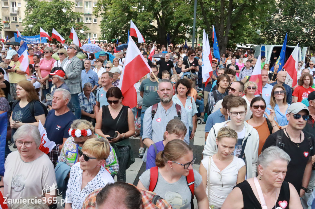 Fotorelacja: Wiec Donalda Tuska we Wrocławiu.