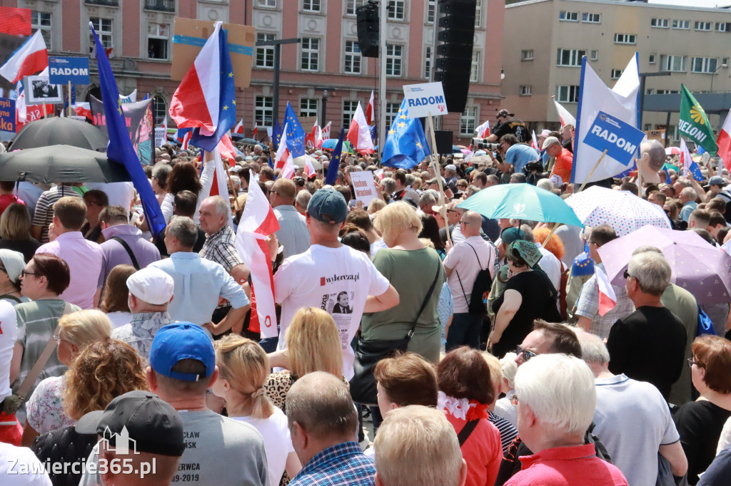 Fotorelacja: Wiec Donalda Tuska we Wrocławiu.