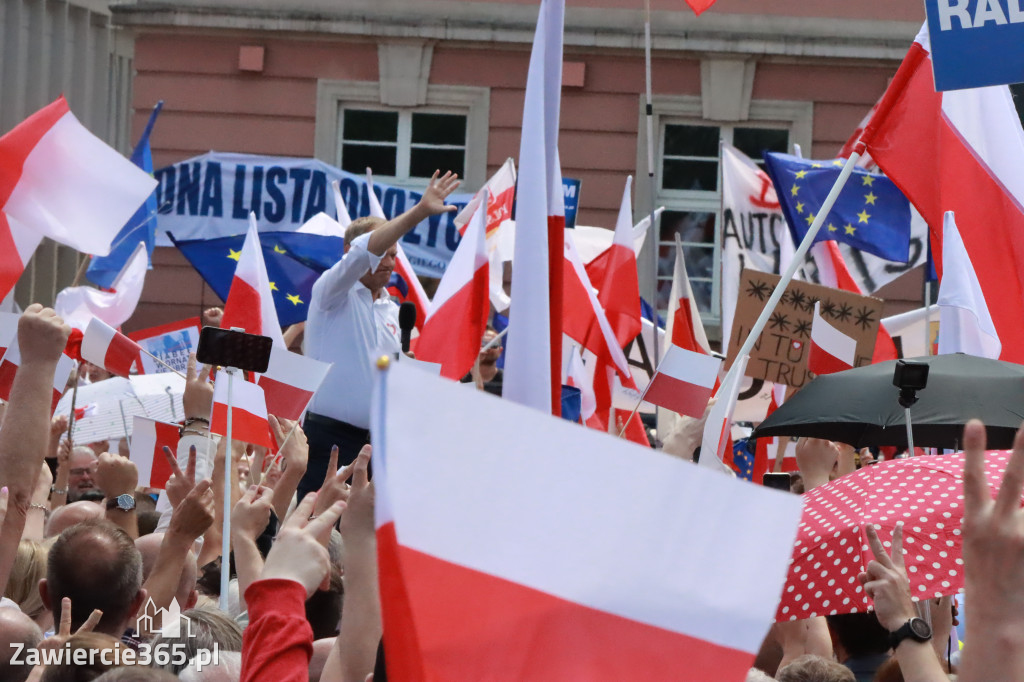 Fotorelacja: Wiec Donalda Tuska we Wrocławiu.