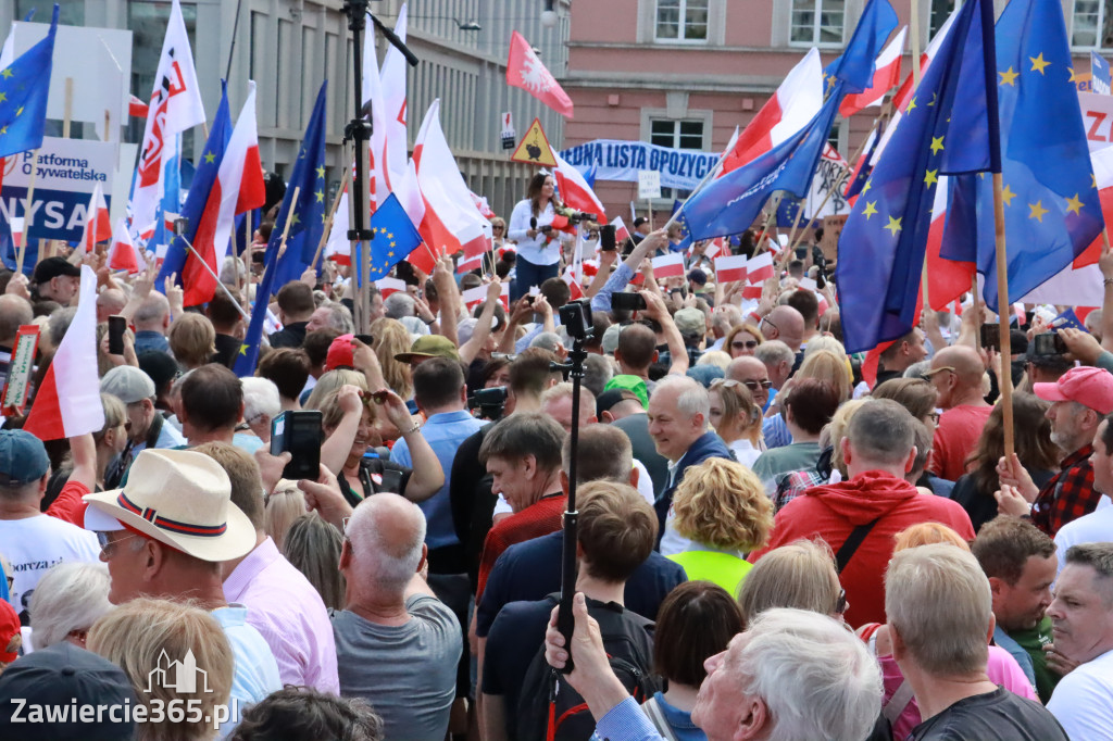 Fotorelacja: Wiec Donalda Tuska we Wrocławiu.