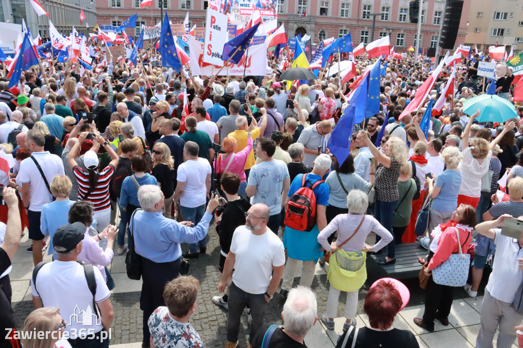 Fotorelacja: Wiec Donalda Tuska we Wrocławiu.