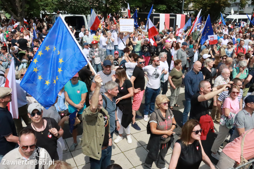 Fotorelacja: Wiec Donalda Tuska we Wrocławiu.