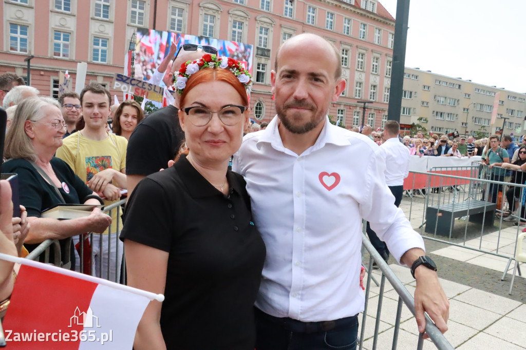 Fotorelacja: Wiec Donalda Tuska we Wrocławiu.