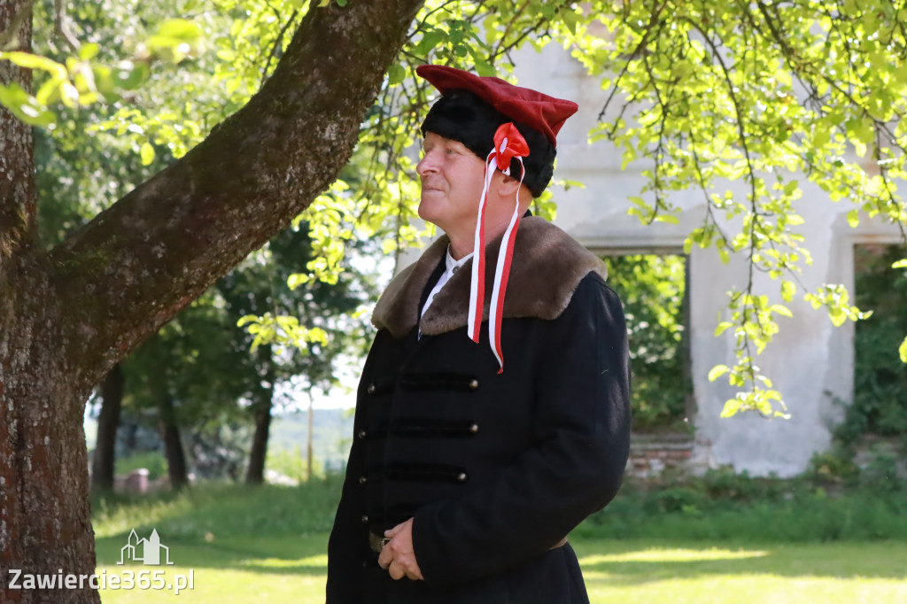 Sesja zdjęciowa przed Pokazem Mody Historycznej - Włodowice.