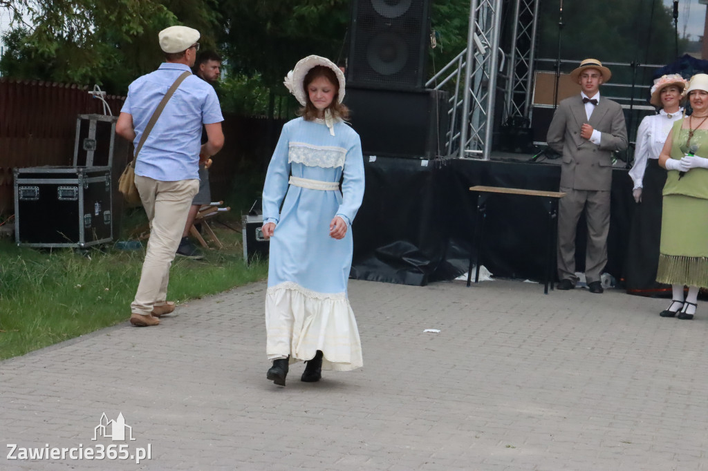 Fotorelacja: Pokaz Mody Historycznej we Włodowicach.