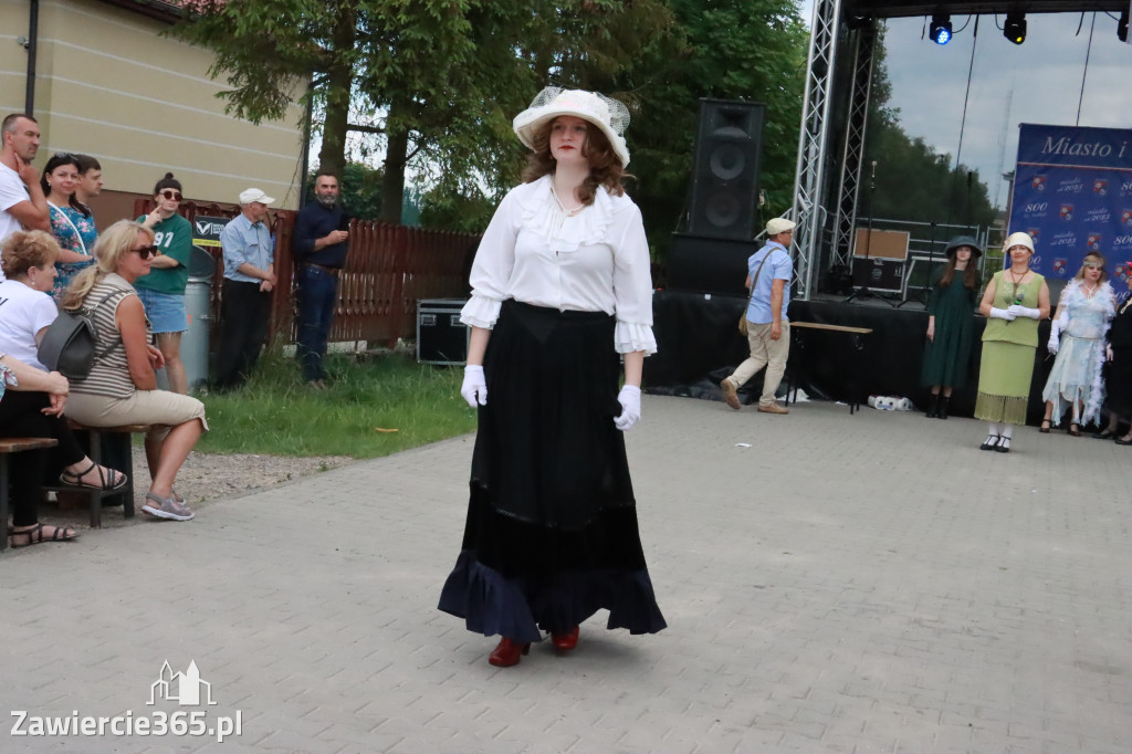 Fotorelacja: Pokaz Mody Historycznej we Włodowicach.