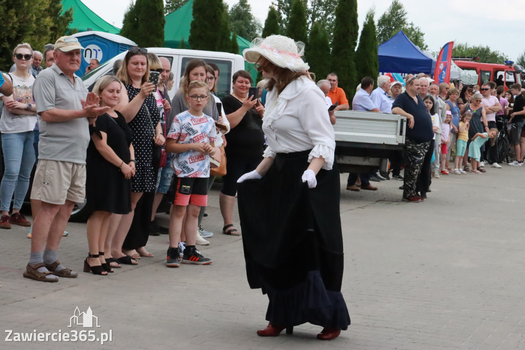 Fotorelacja: Pokaz Mody Historycznej we Włodowicach.