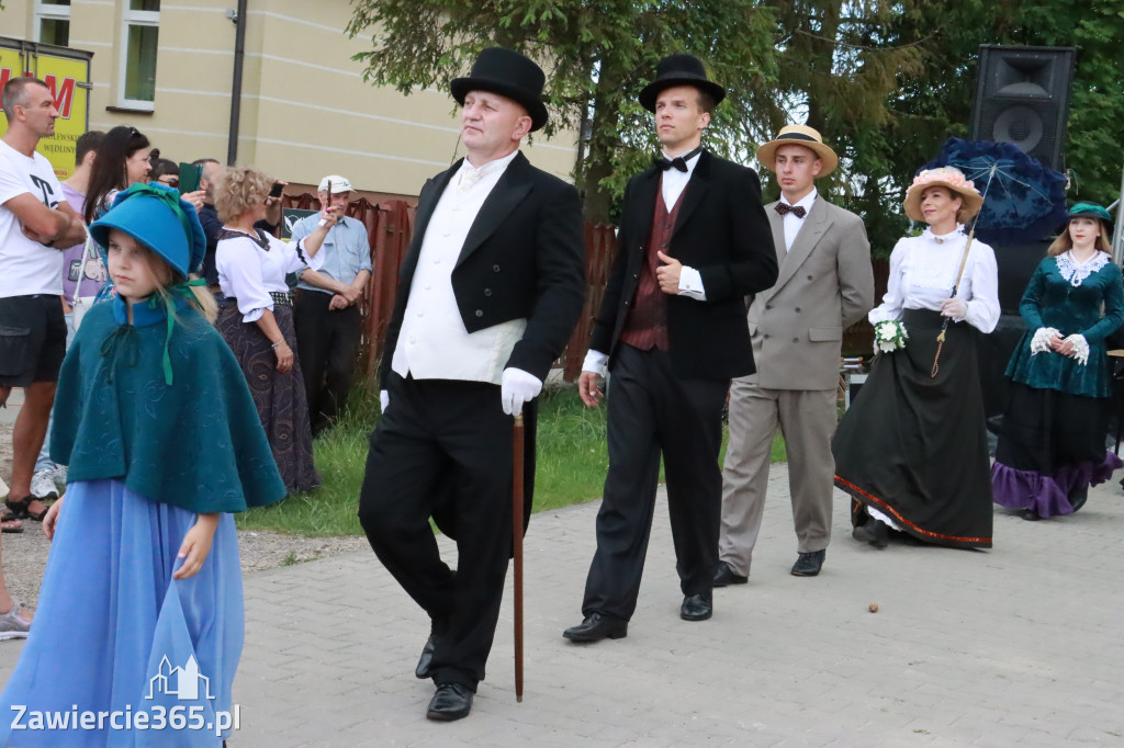 Fotorelacja: Pokaz Mody Historycznej we Włodowicach.