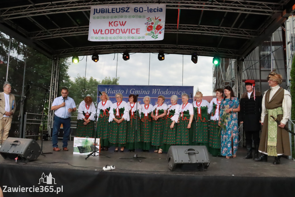 Fotorelacja: Piknik z historią w tle we Włodowicach