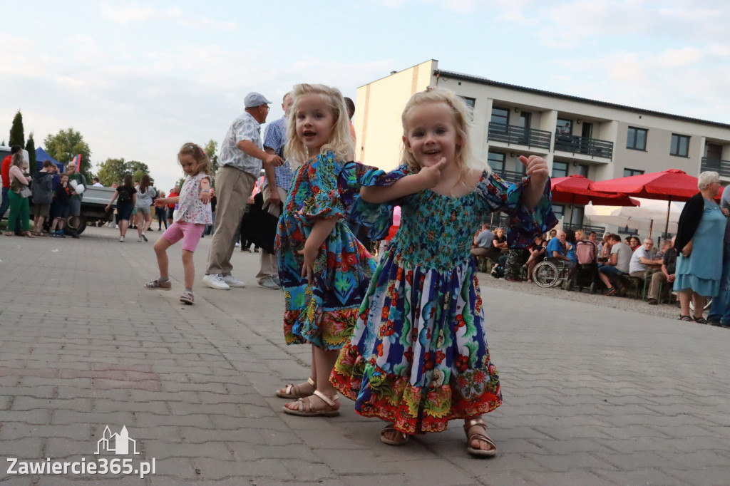 Fotorelacja: Piknik z historią w tle we Włodowicach