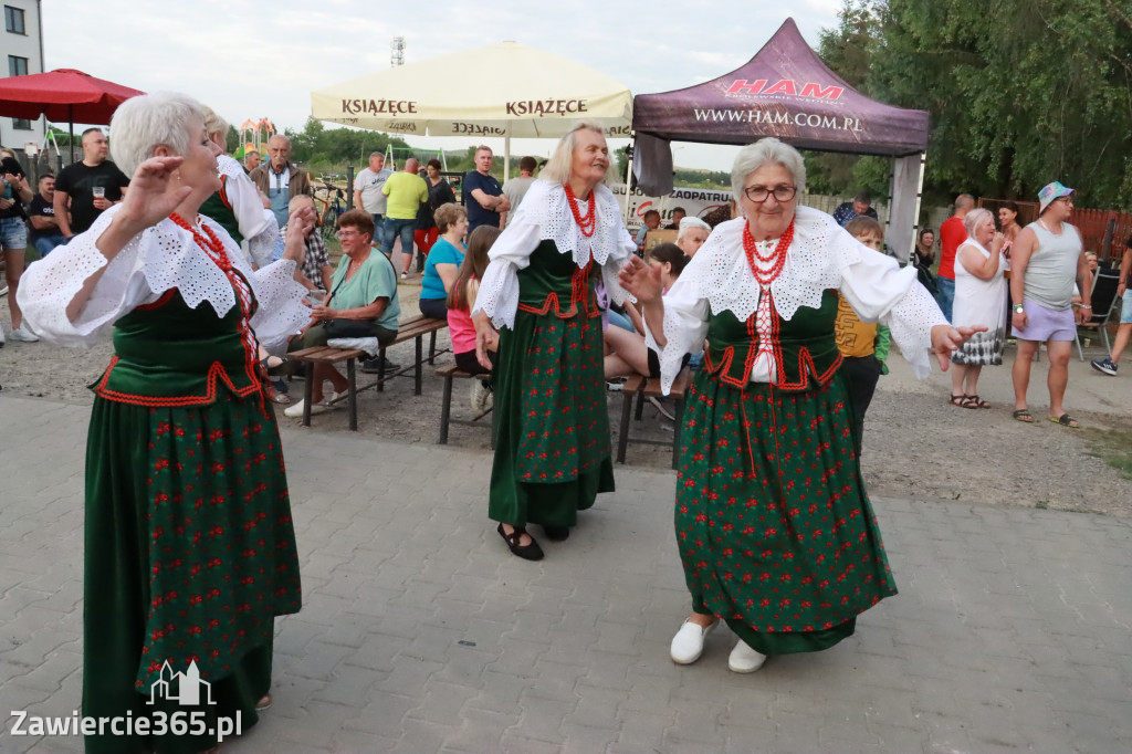 Fotorelacja: Piknik z historią w tle we Włodowicach