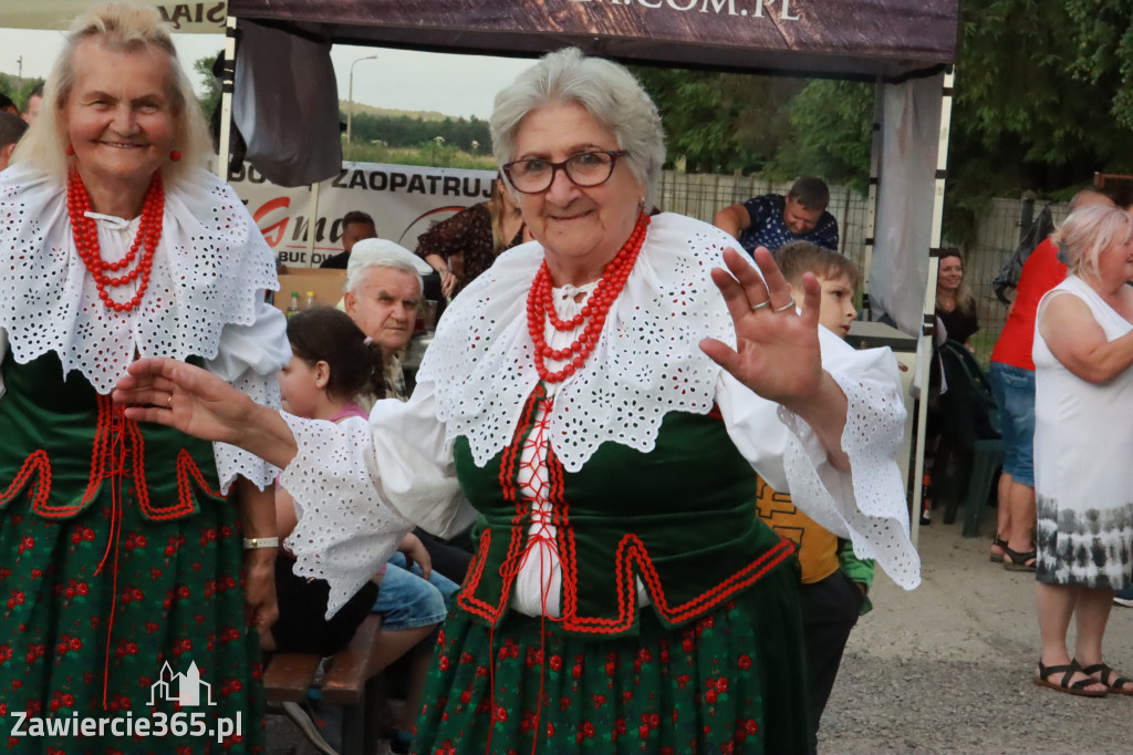 Fotorelacja: Piknik z historią w tle we Włodowicach