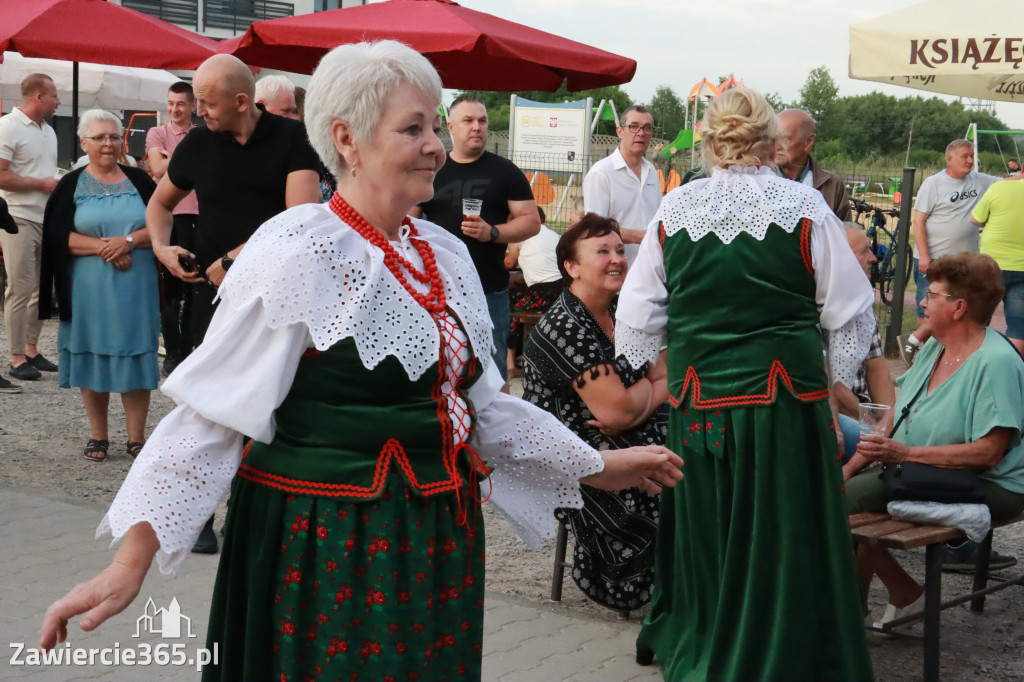 Fotorelacja: Piknik z historią w tle we Włodowicach
