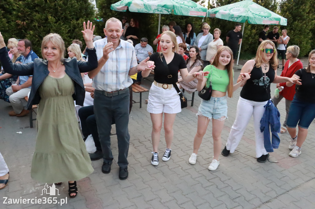 Fotorelacja: Piknik z historią w tle we Włodowicach
