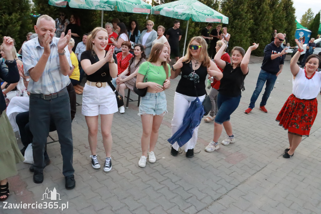 Fotorelacja: Piknik z historią w tle we Włodowicach