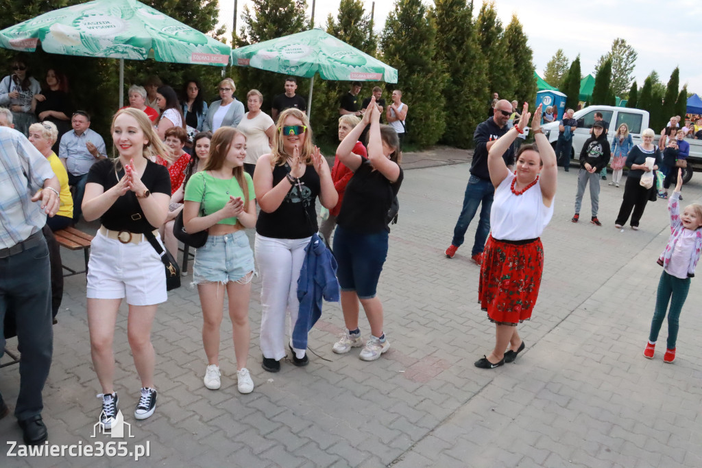 Fotorelacja: Piknik z historią w tle we Włodowicach