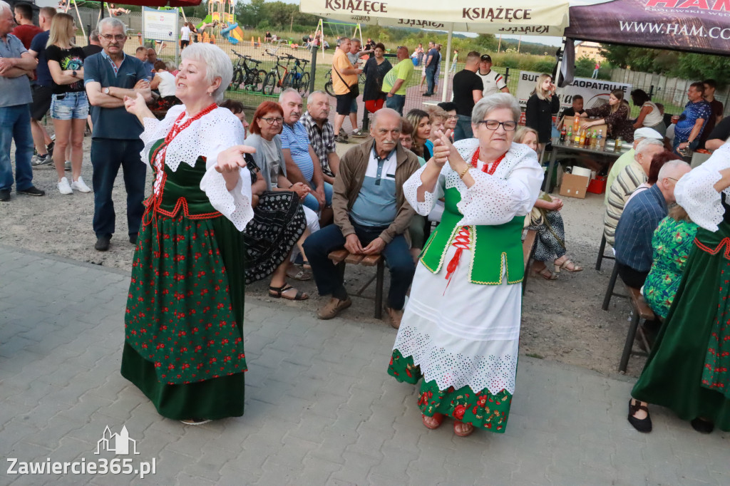 Fotorelacja: Piknik z historią w tle we Włodowicach