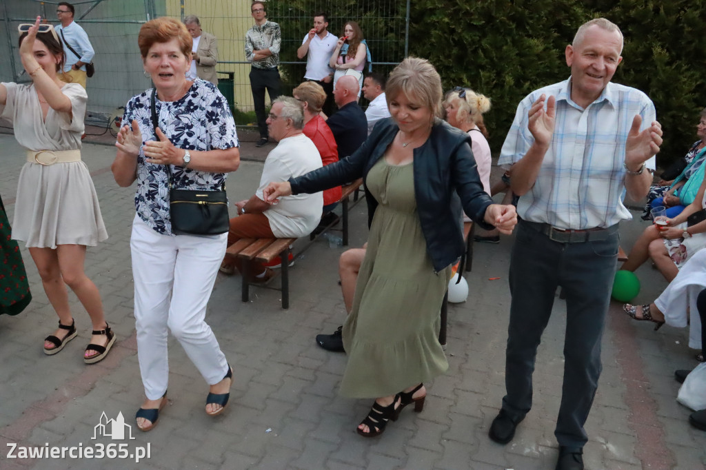 Fotorelacja: Piknik z historią w tle we Włodowicach