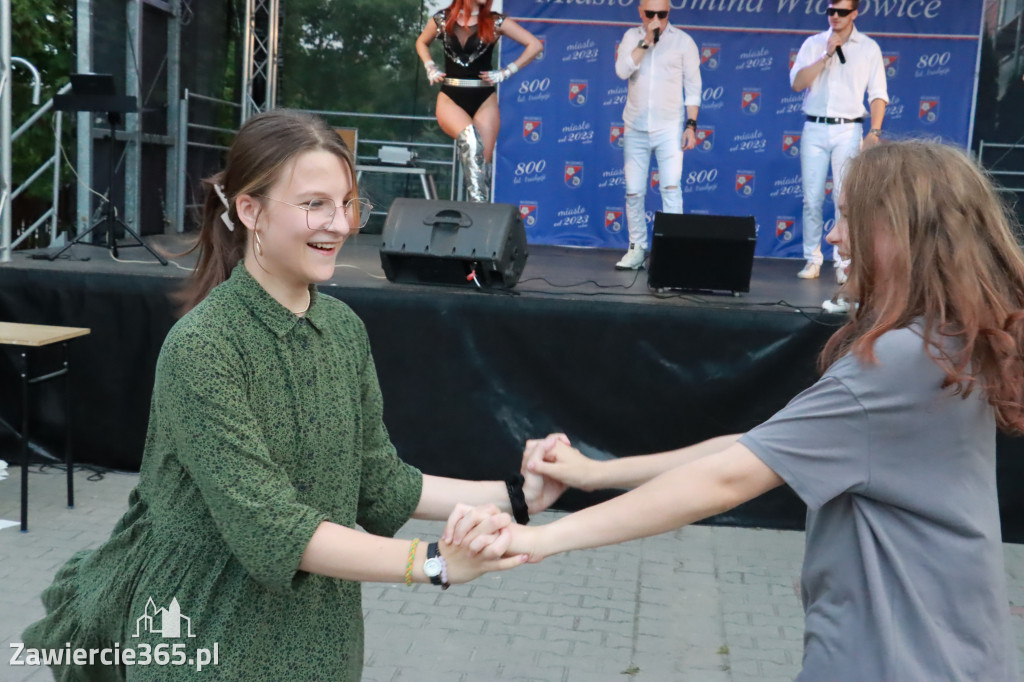 Fotorelacja: Piknik z historią w tle we Włodowicach