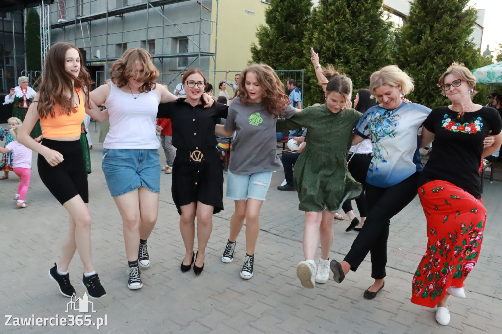 Fotorelacja: Piknik z historią w tle we Włodowicach