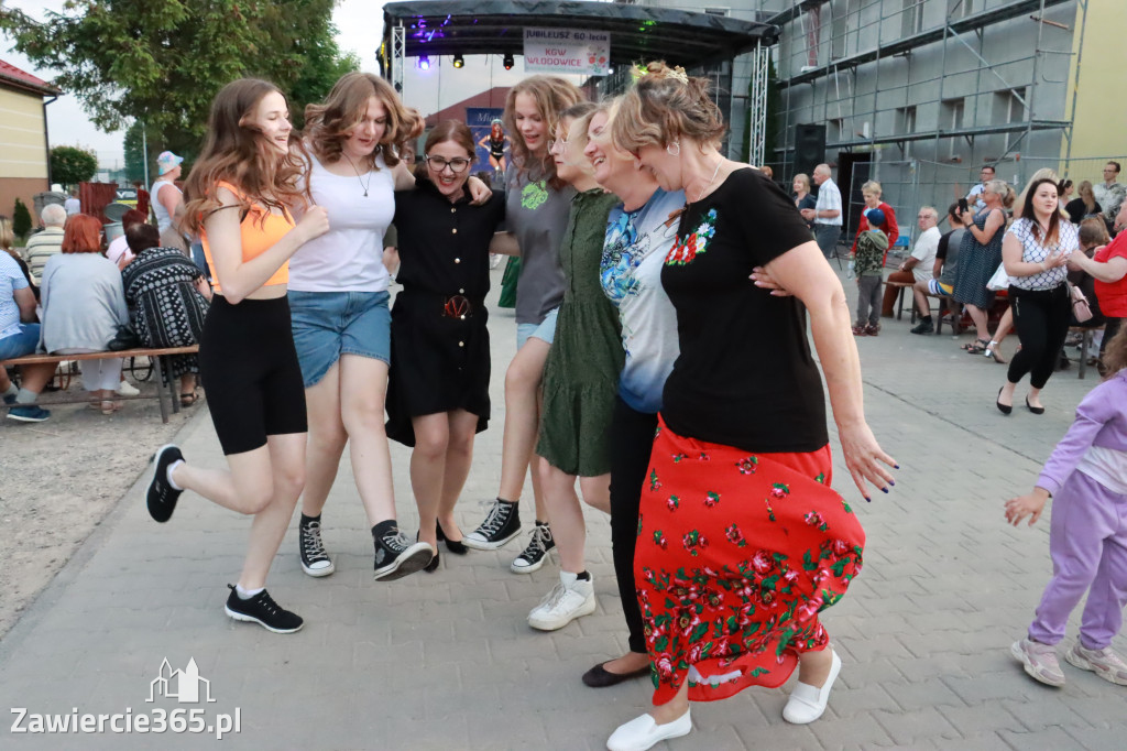 Fotorelacja: Piknik z historią w tle we Włodowicach
