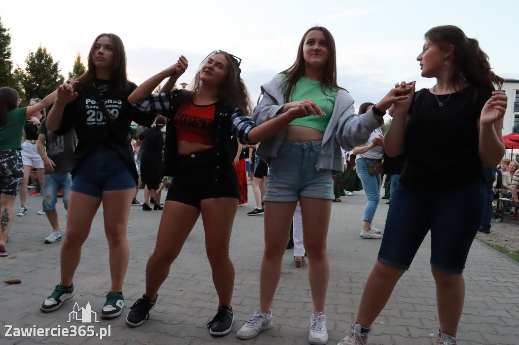 Fotorelacja: Piknik z historią w tle we Włodowicach