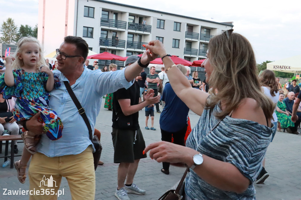 Fotorelacja: Piknik z historią w tle we Włodowicach