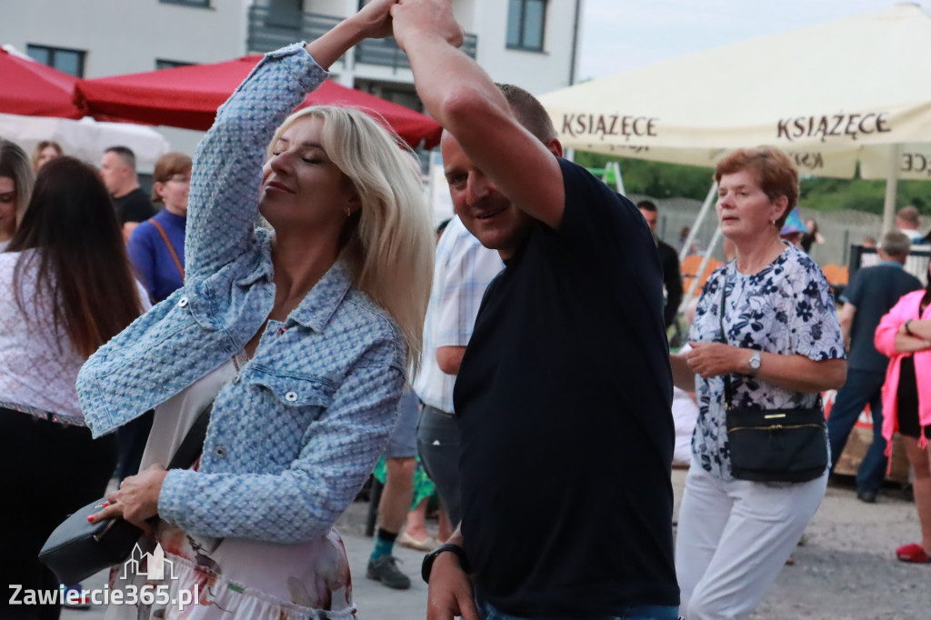 Fotorelacja: Piknik z historią w tle we Włodowicach