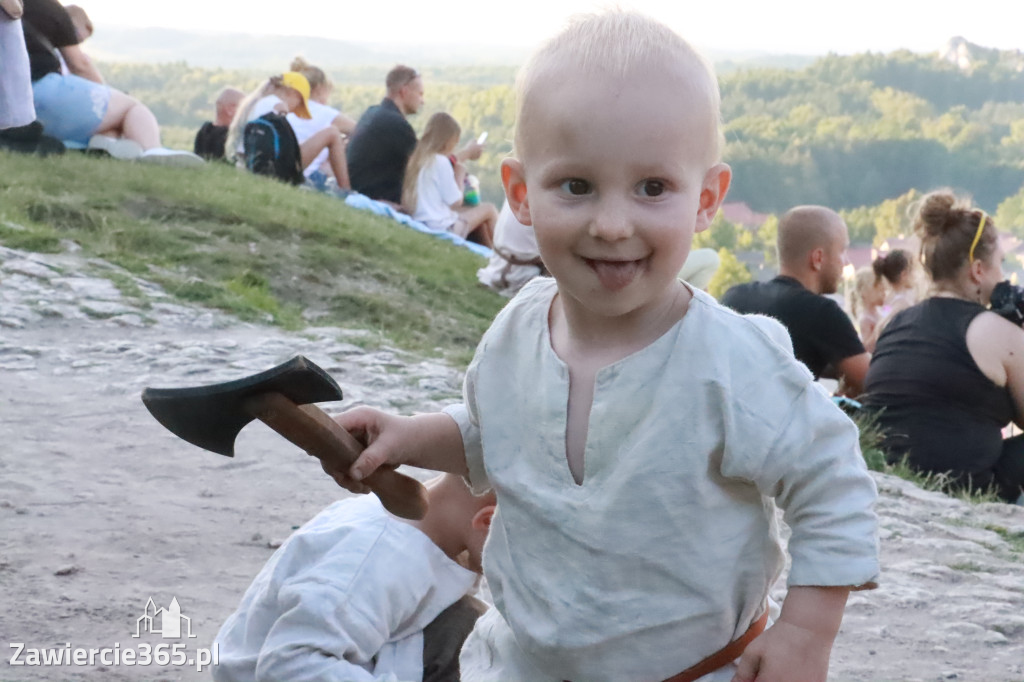 XIX Najazd Barbarzyńców na Zamku Ogrodzieniec.