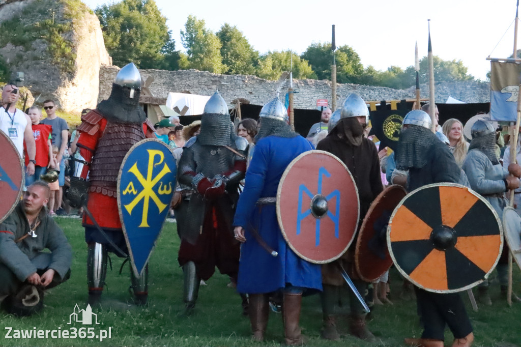 XIX Najazd Barbarzyńców na Zamku Ogrodzieniec.