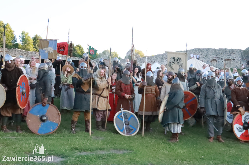 XIX Najazd Barbarzyńców na Zamku Ogrodzieniec.