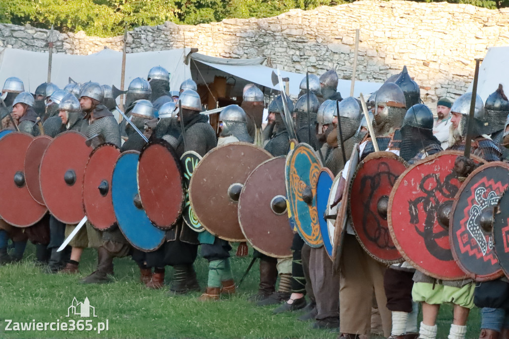 XIX Najazd Barbarzyńców na Zamku Ogrodzieniec.