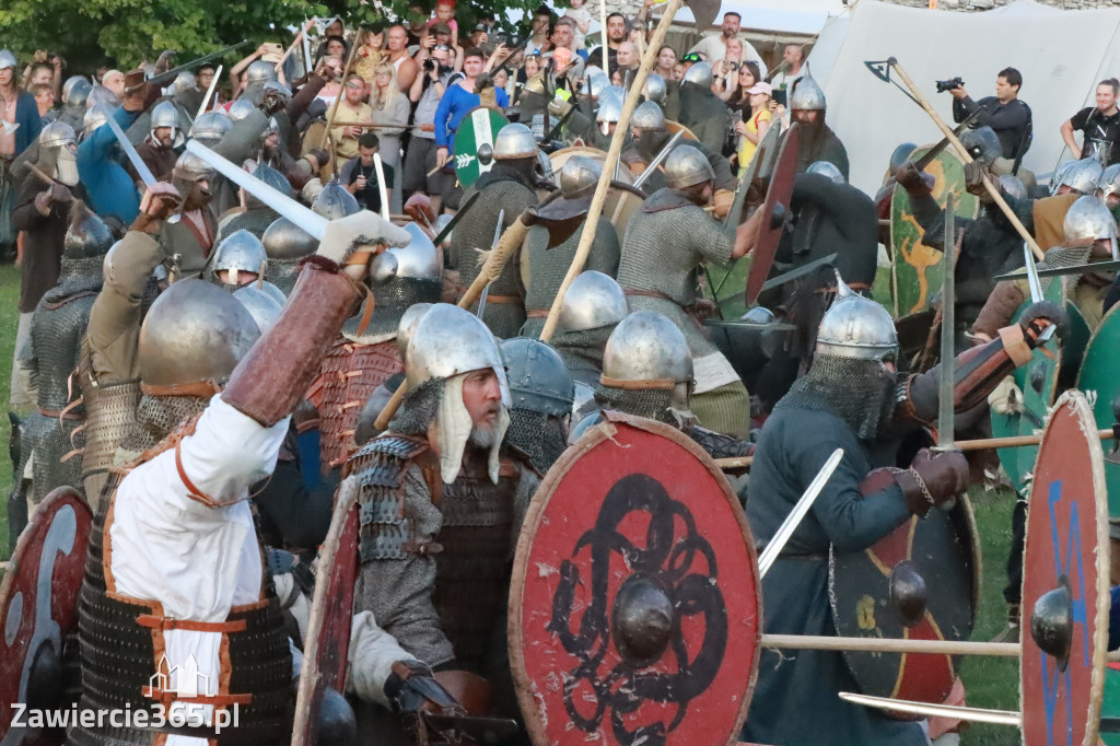 XIX Najazd Barbarzyńców na Zamku Ogrodzieniec.