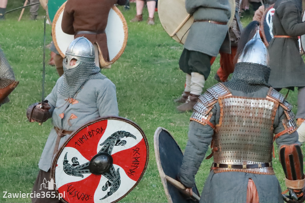 XIX Najazd Barbarzyńców na Zamku Ogrodzieniec.