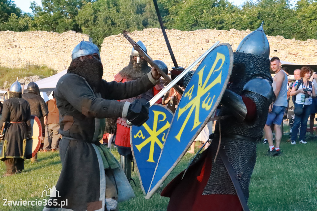 XIX Najazd Barbarzyńców na Zamku Ogrodzieniec.