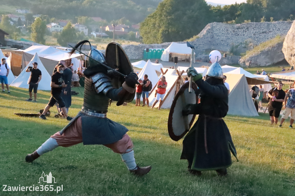 XIX Najazd Barbarzyńców na Zamku Ogrodzieniec.