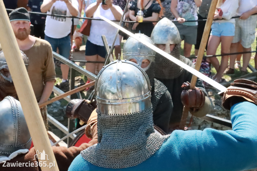 Fotorelacja: XIX Najazd Barbarzyńców - Ogrodzieniec.
