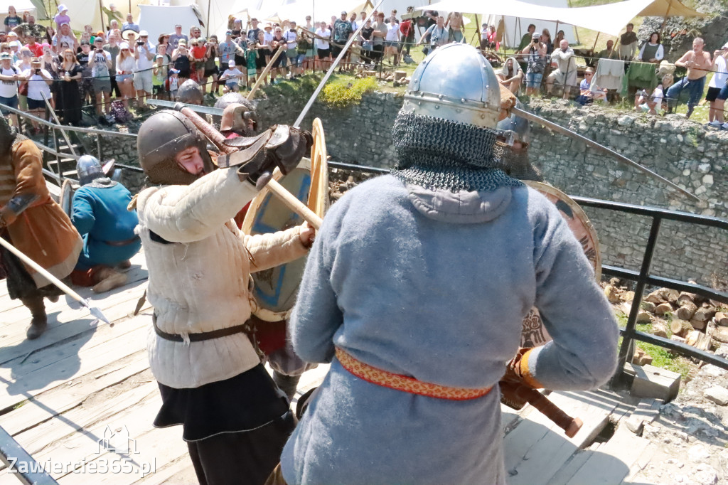 Fotorelacja: XIX Najazd Barbarzyńców - Ogrodzieniec.
