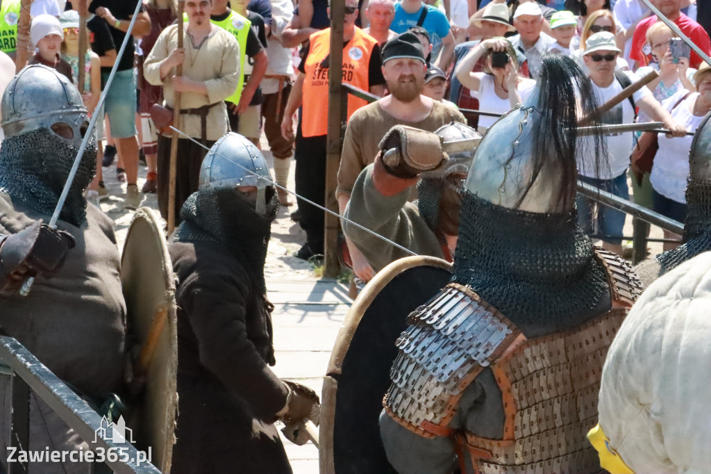 Fotorelacja: XIX Najazd Barbarzyńców - Ogrodzieniec.
