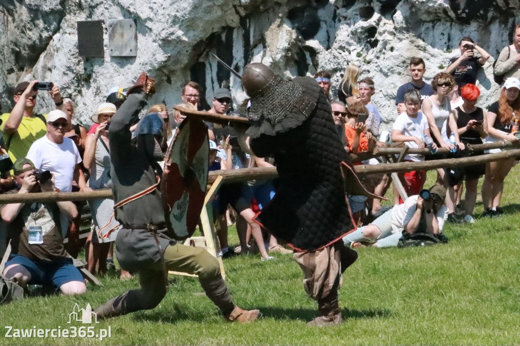 Fotorelacja: Finały Turnieju Bojowego Wojów - Zamek Ogrodzieniec.